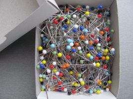 Glaskopfstecknadeln 0,60 x 31mm, 500 St.