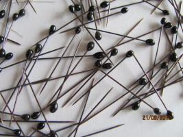 EF-Nirosta Stecknadeln 0,59x33mm SCHWARZ 100St.